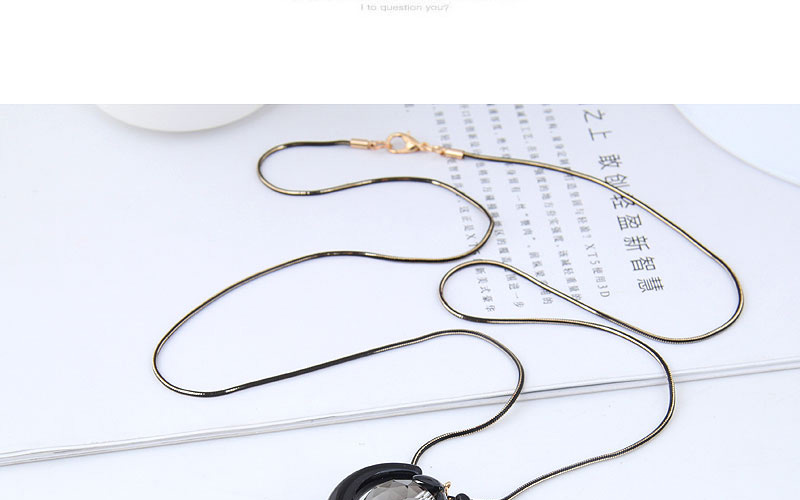 Fashoin Black Moon Shape Decorated Necklace,Pendants