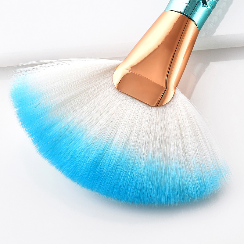 Fashion Blue Sector Shape Decorated Makeup Brush,Beauty tools