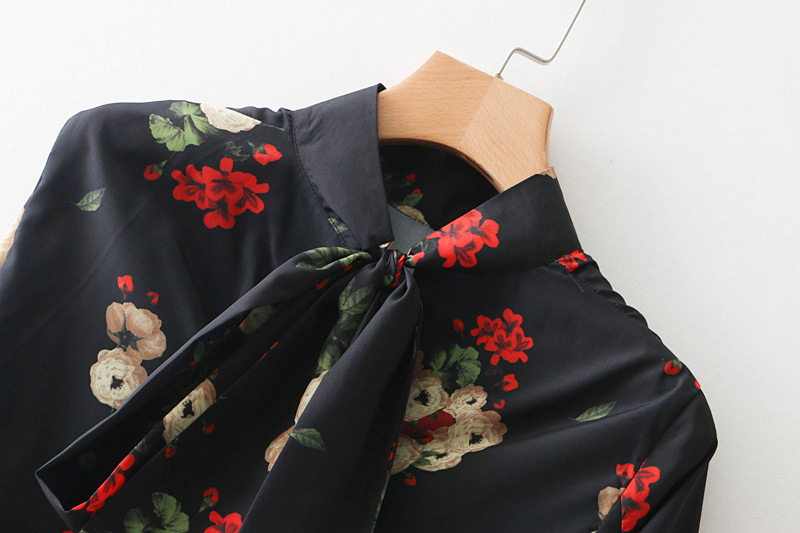 Fashion Black Flower Pattern Decorated Shirt,Sunscreen Shirts