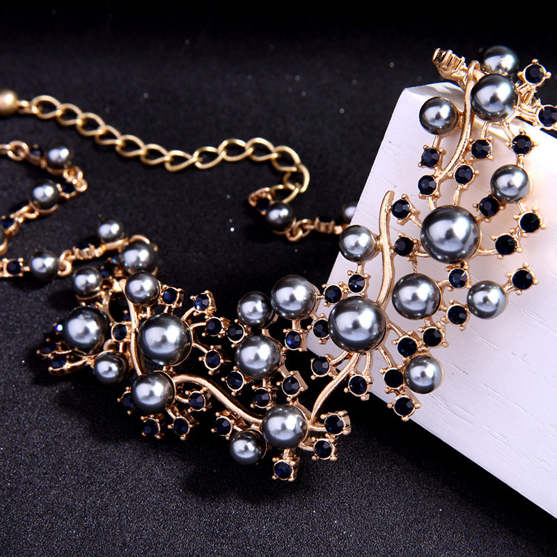 Vintage Gray Pearls&diamond Decorated Hollow Out Necklace,Bib Necklaces