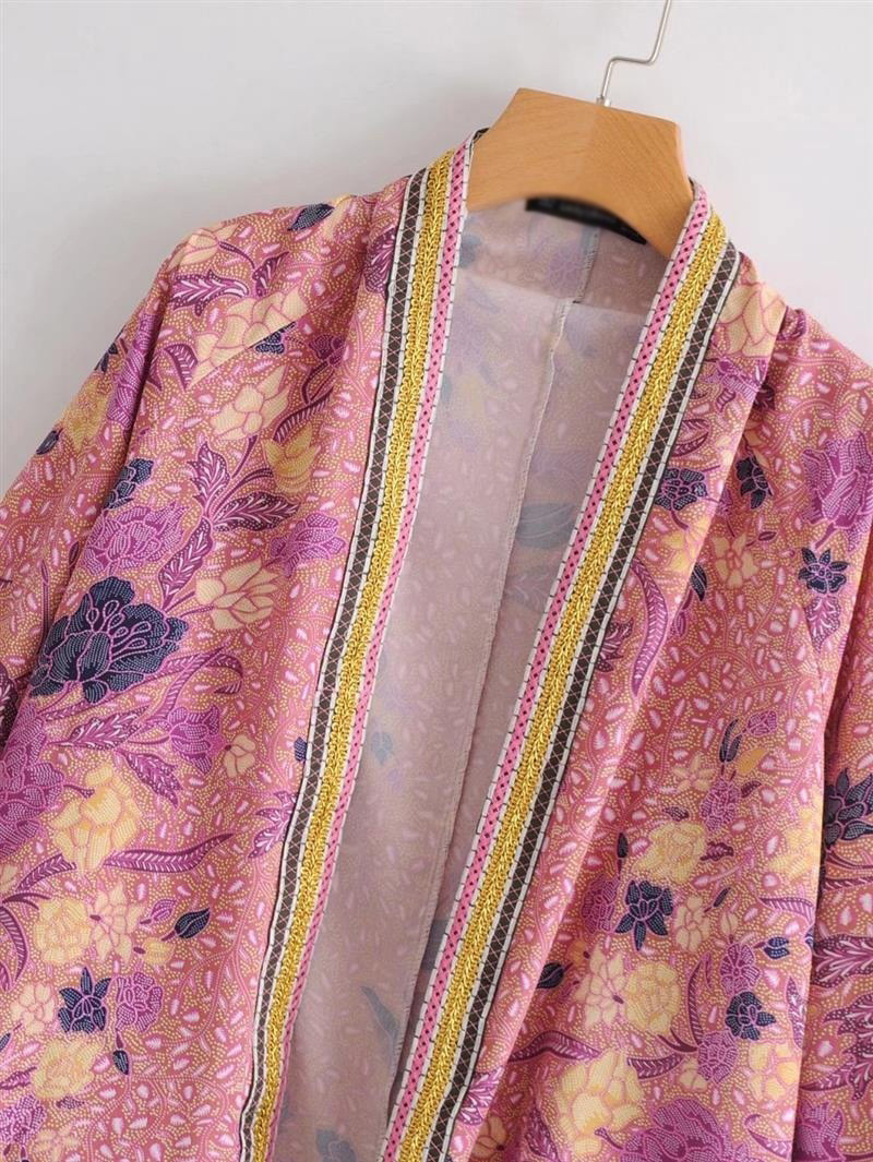 Fashion Green Flower Shape Pattern Decorated Kimono,Sunscreen Shirts