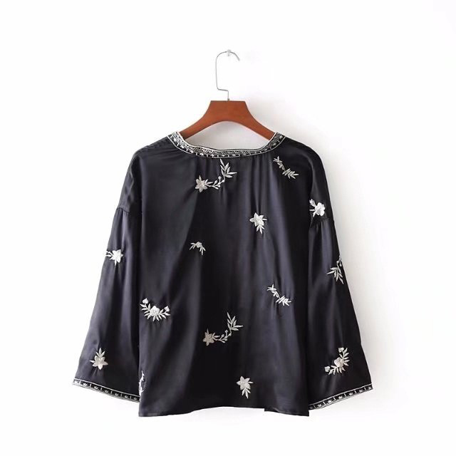 Fashion Black Flower Pattern Decorated Shirt,Tank Tops & Camis