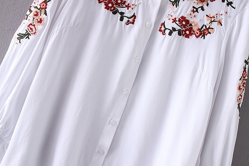 Fashion White Flower Pattern Decorated Shirt,Tank Tops & Camis
