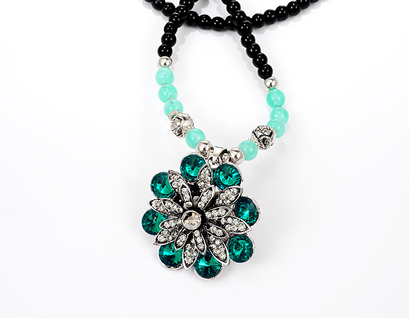 Fashion Black Flower Shape Decorated Necklace,Beaded Necklaces