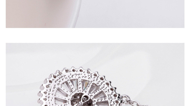 Fashion White Hollow Out Design Pure Color Necklace,Pendants