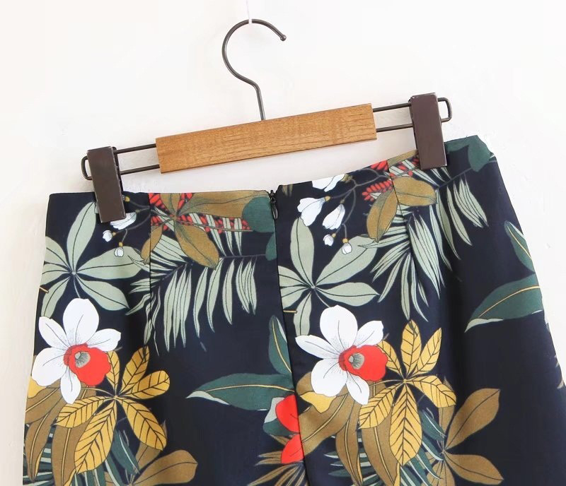 Fashion Multi-color Leaf&flowers Decorated Simple Shorts,Shorts