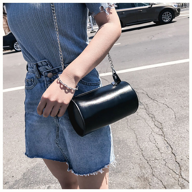 Fashion Black Cylindrical Shape Design Pure Color Bag,Shoulder bags