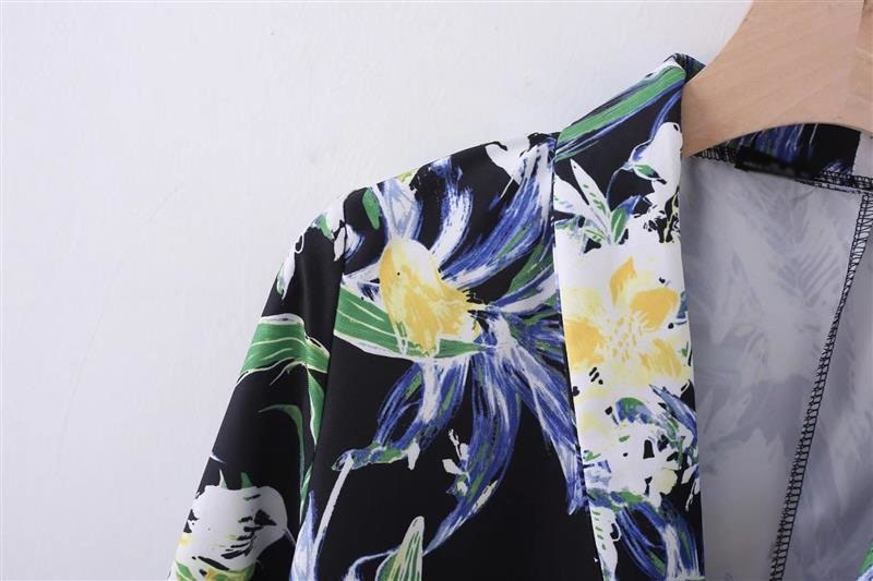 Fashion Multi-color Flowers Decorated Long Sleeves Coat,Coat-Jacket