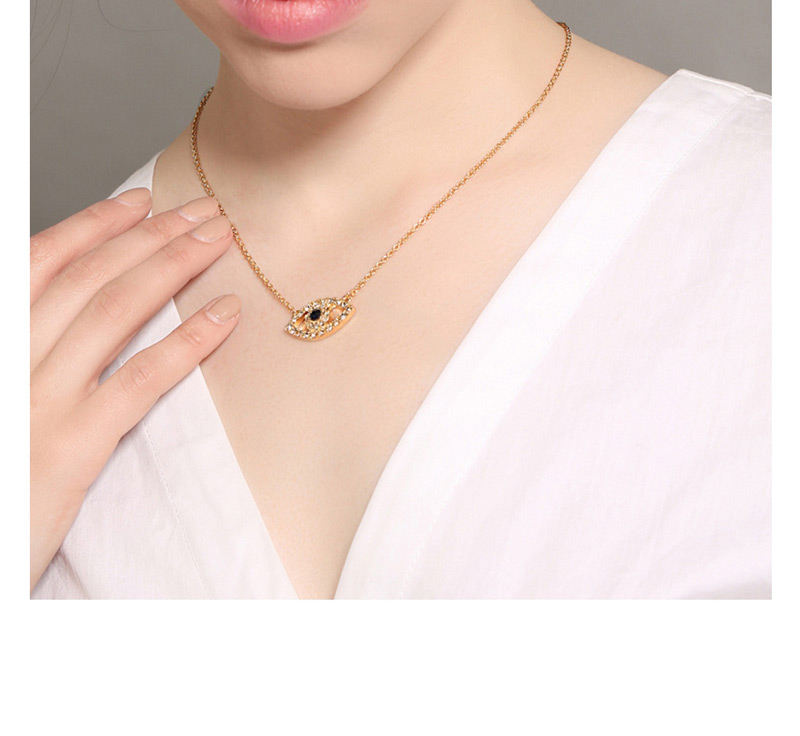 Fashion Gold Color Eye Pendant Decorated Necklace,Pendants