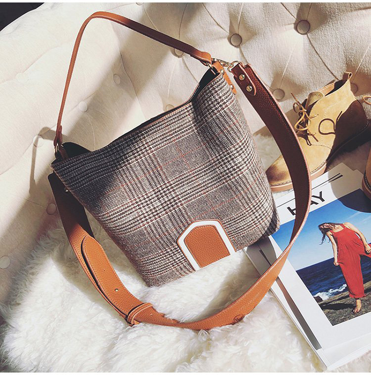 Fashion Brown Stripe Pattern Decorated Bag,Handbags