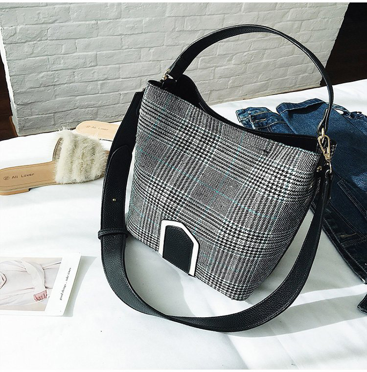 Fashion Black Stripe Pattern Decorated Bag,Handbags