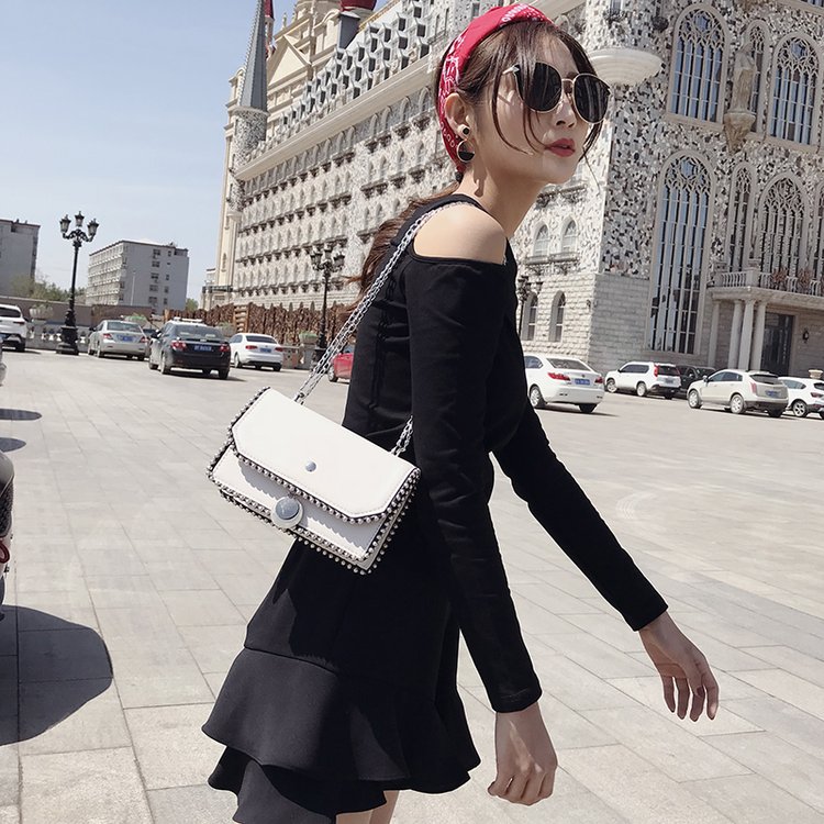 Fashion Black Rivet Decorated Bag,Shoulder bags