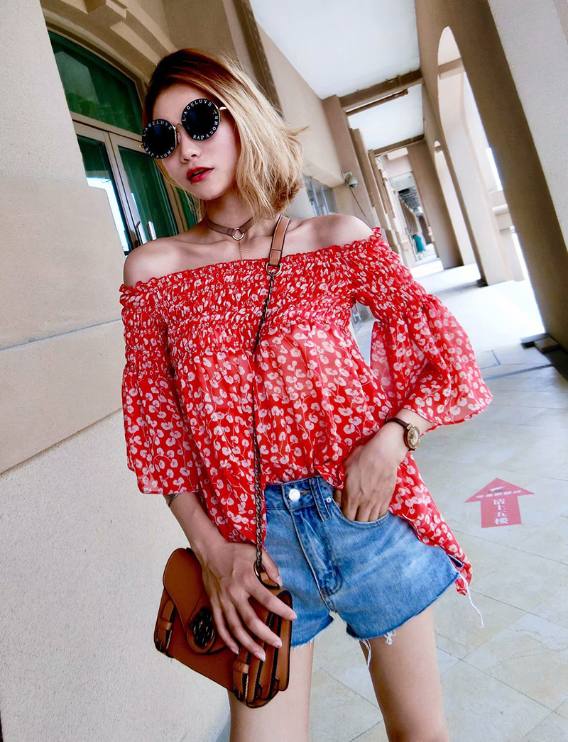 Fashion Red Flower Pattern Decorated Off Shoulder Shirt,Tank Tops & Camis