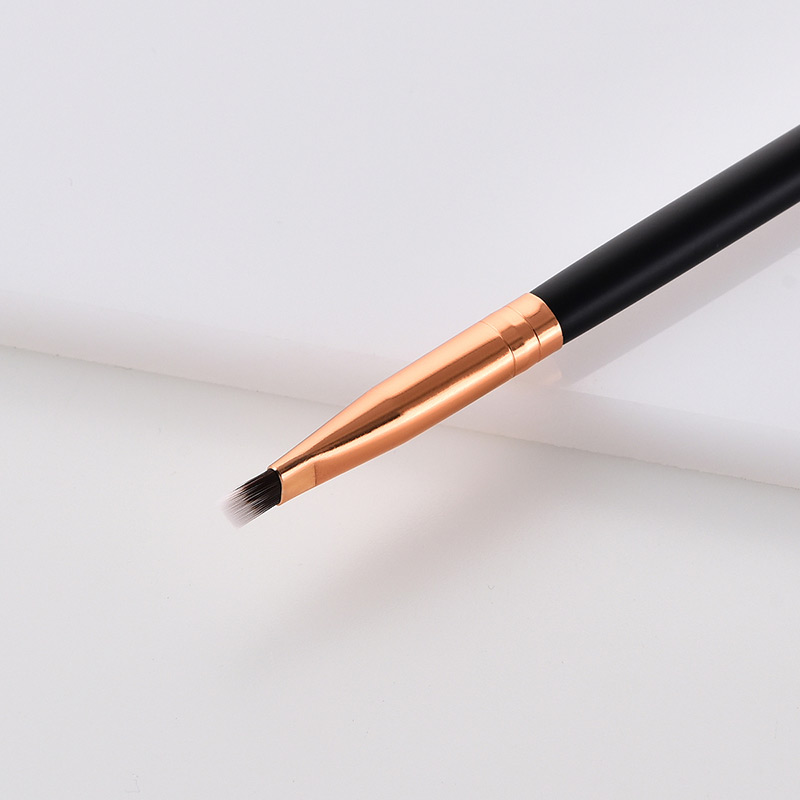 Fashion Black Oblique Shape Design Eyebrow Brush(1pc),Beauty tools