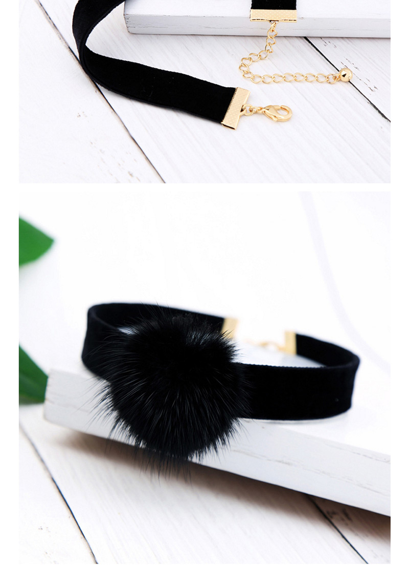 Fashion Black Fuzzy Ball Decorated Necklace,Chokers