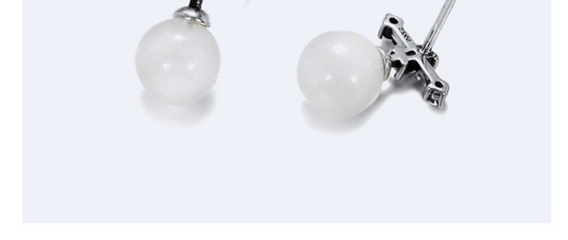 Fashion White Round Shape Decorated Earrings,Stud Earrings