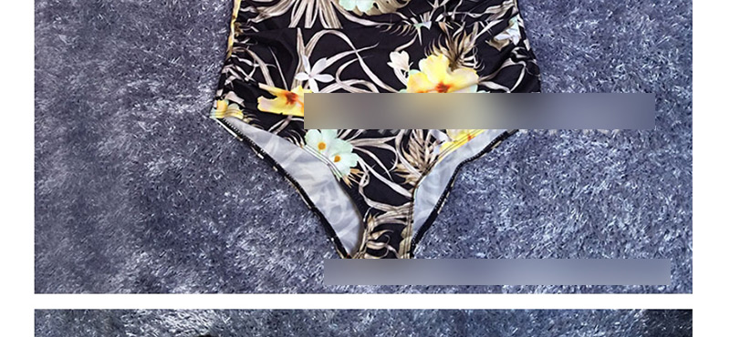 Sexy Multi-color Strappless Design Flower Pattern Swimwear,Swimwear Plus Size