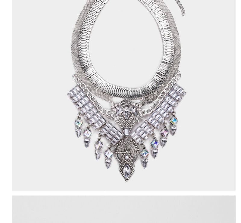 Elegant Silver Color Square Shape Diamond Decorated Necklace,Bib Necklaces