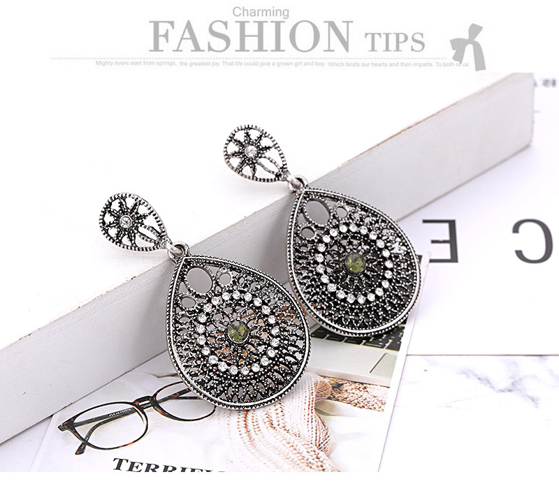 Elegant Antique Silver Diamond Decorated Hollow Out Earrings,Stud Earrings
