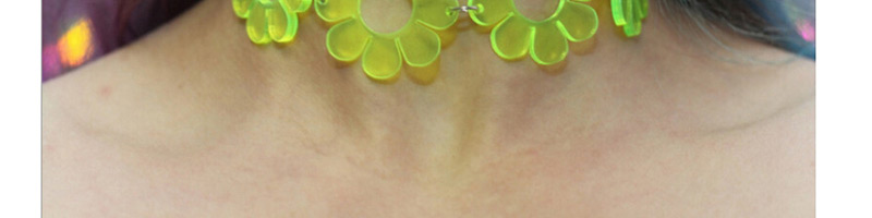 Fashion Green Flowers Decorated Pure Color Choker,Pendants
