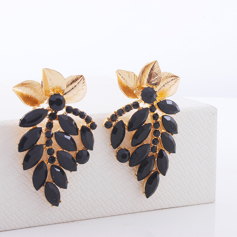 Elegant White Leaf Decorated Hollow Out Earrings,Stud Earrings