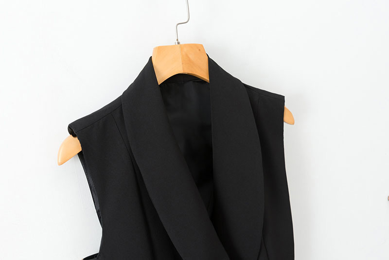 Fashion Black Pure Color Decorated V Neckline Vest,Pants