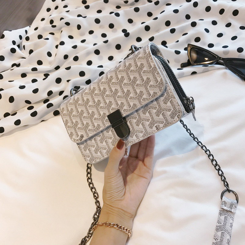 Elegant White Letter Pattern Decorated Shoulder Bag,Handbags