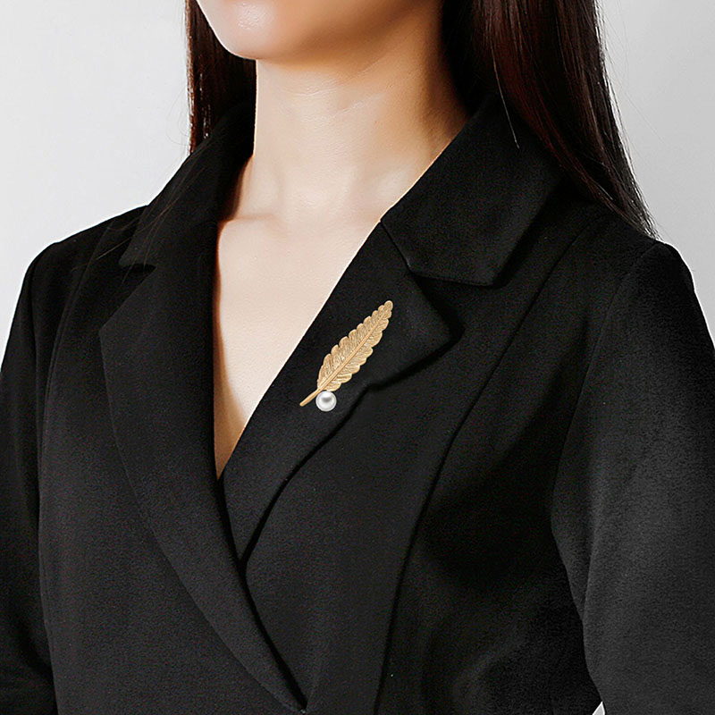 Fashion Gold Color Pure Color Design Leaf Shape Brooch,Korean Brooches