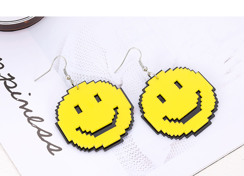 Elegant Yellow Smiling Face Shape Decorated Earrings,Drop Earrings