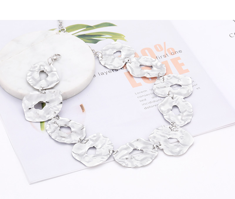 Fashion White Pure Color Decorated Hollow Out Necklace,Bib Necklaces