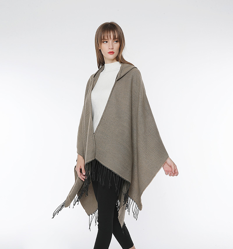 Fashion Green Tassel Decorated Pure Color Cloak,knitting Wool Scaves
