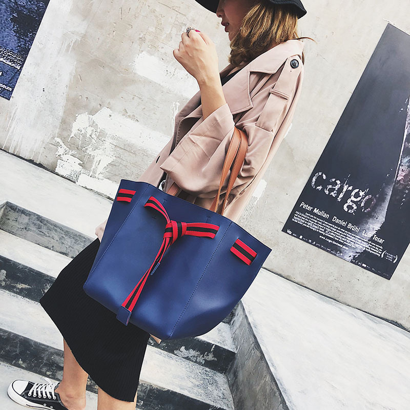 Fashion Blue Stripe Pattern Decorated Bag,Messenger bags