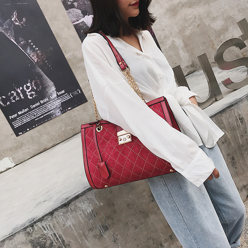 Fashion Claret Red Buckle Shape Decorated Shoulder Bag,Messenger bags