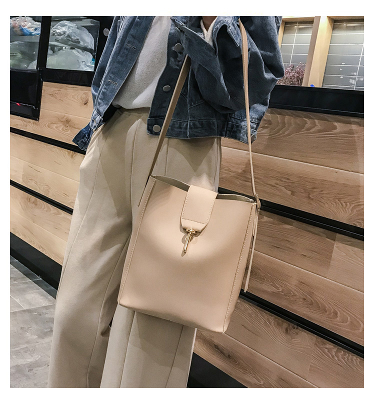 Fashion Khaki Pure Color Desigm Square Shape Shoulder Bag,Messenger bags