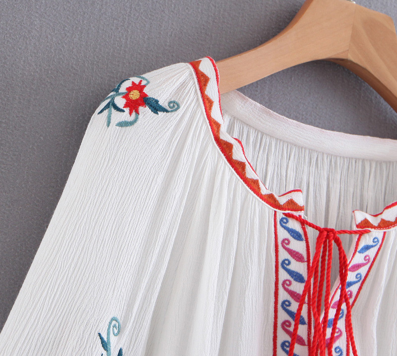 Fashion White Tassel Decorated Tying-strap Embroidered Blouse,Tank Tops & Camis