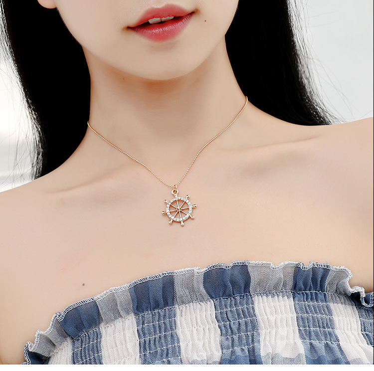 Elegant Gold Color Starfish Pendant Decorated Simple Necklace,Pendants