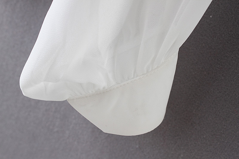 Fashion White Embroidery Design Long Sleeves Blouse,Coat-Jacket