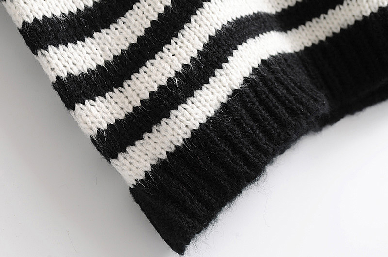 Elegant Black+white Stripe Pattern Design Simple Sweater,Sweater