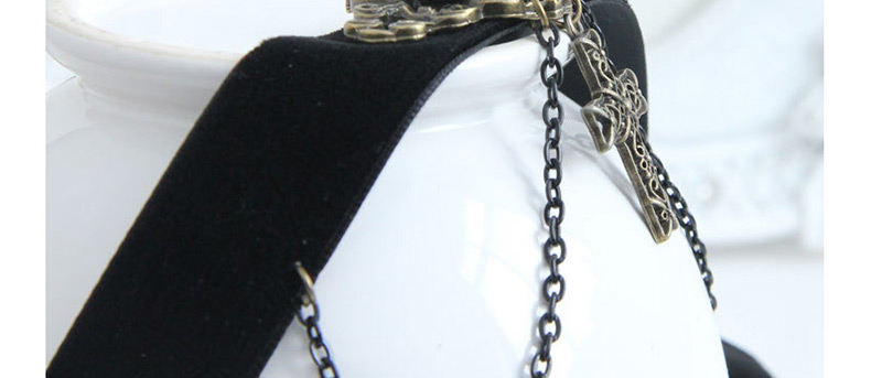 Fashion Black Cross Shape Decorated Ckoker,Pendants