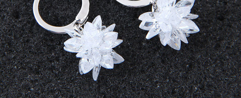 Elegant Silver Color Flowers Decorated Asymmetric Earrings,Stud Earrings
