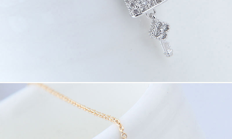 Elegant Gold Color Lock Pendant Decorated Long Necklace,Necklaces
