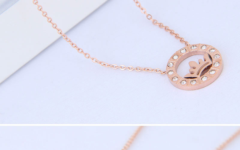 Fashion Rose Gold Crown Shape Decorated Necklace,Necklaces