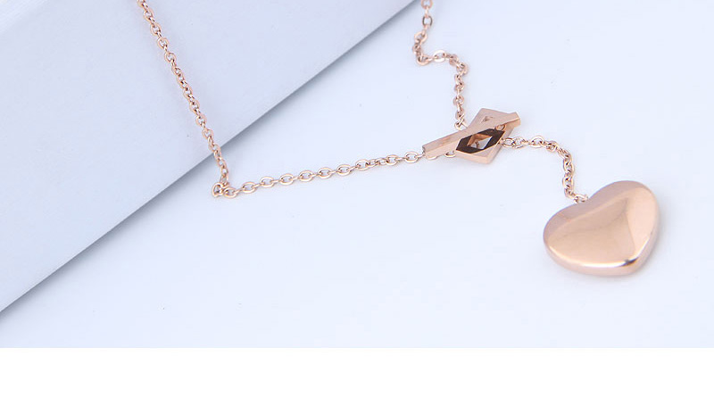 Fashion Rose Gold Heart Shape Pendant Decorated Necklace,Necklaces