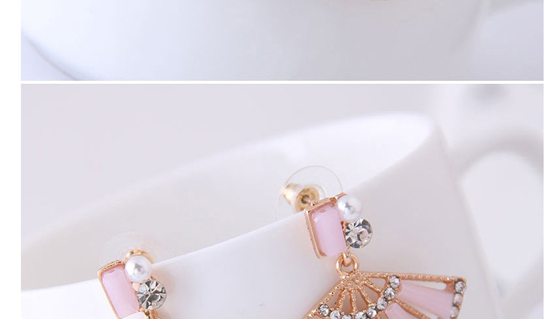 Fashion Pink Scalloped Earring,Stud Earrings