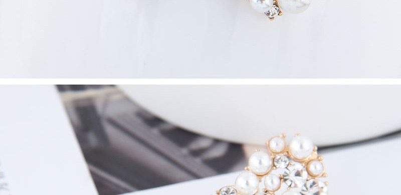 Fashion Gold Peach Heart Pearl Stud Earrings,Stud Earrings