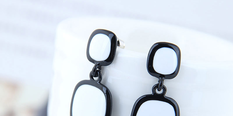 Fashion White Geometric Black And White Square Stud Earrings,Drop Earrings