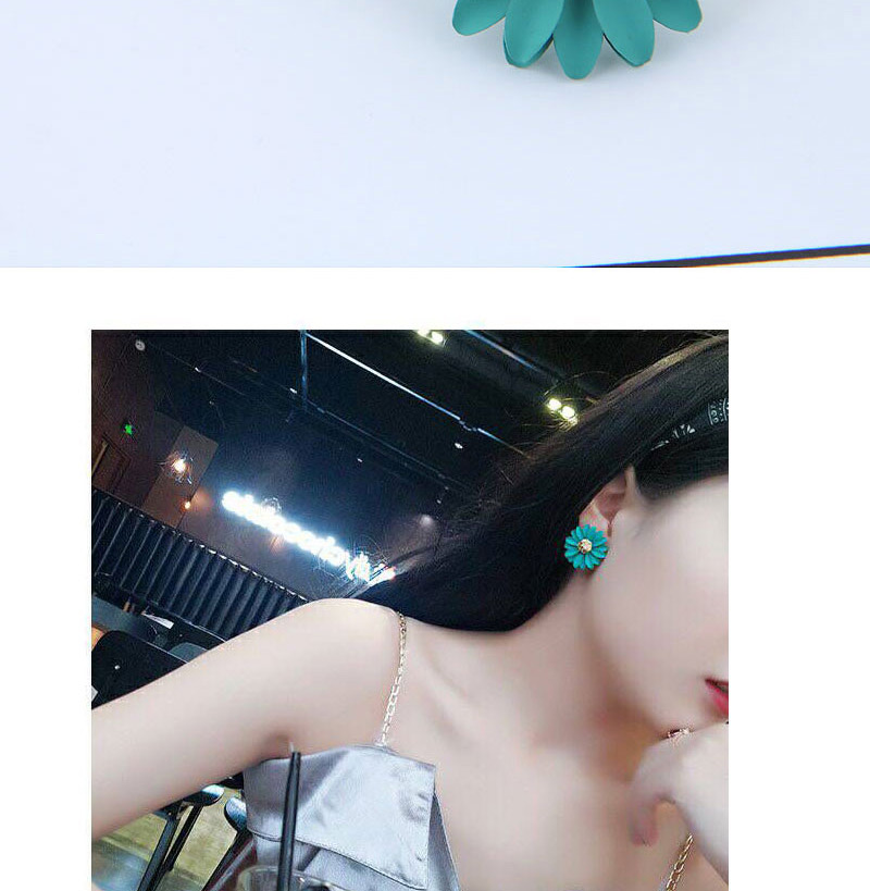 Fashion Green Metal Flower Earrings,Stud Earrings