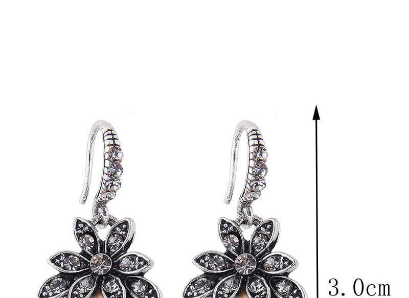 Fashion Gray Flower Pearl Earrings,Drop Earrings