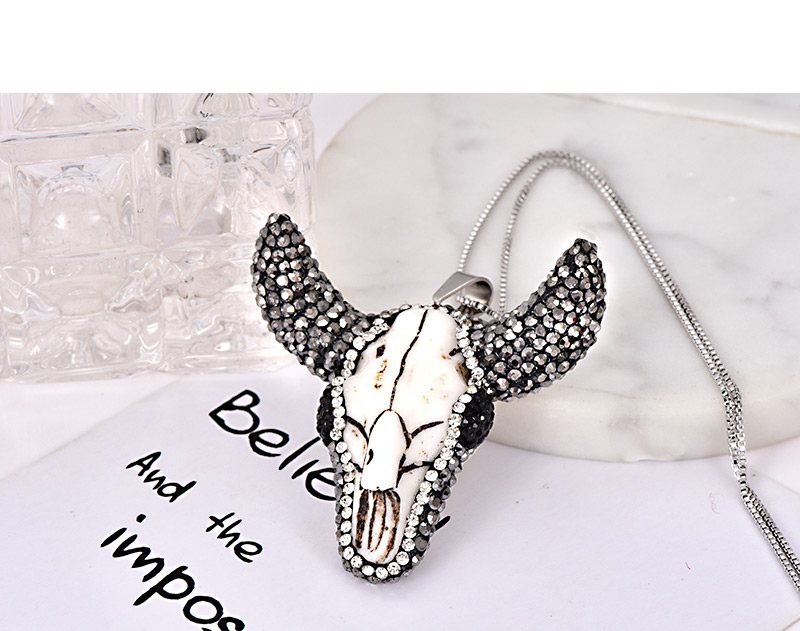 Fashion Gun Black Bull Head Shape Decorated Necklace,Pendants