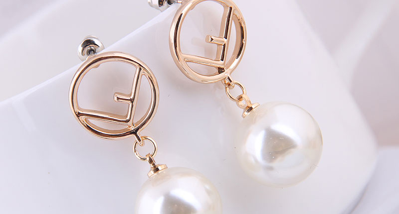 Fashion Gold Peace Pearl Stud Earrings,Drop Earrings